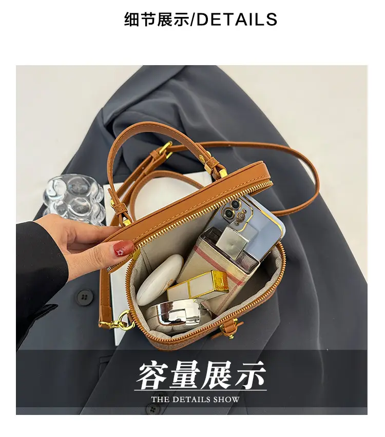 Retro Satchel Bag Black Beige Gold Zipper Handle — feature 4
