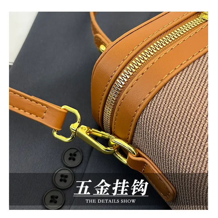 Retro Satchel Bag Black Beige Gold Zipper Handle — feature 9