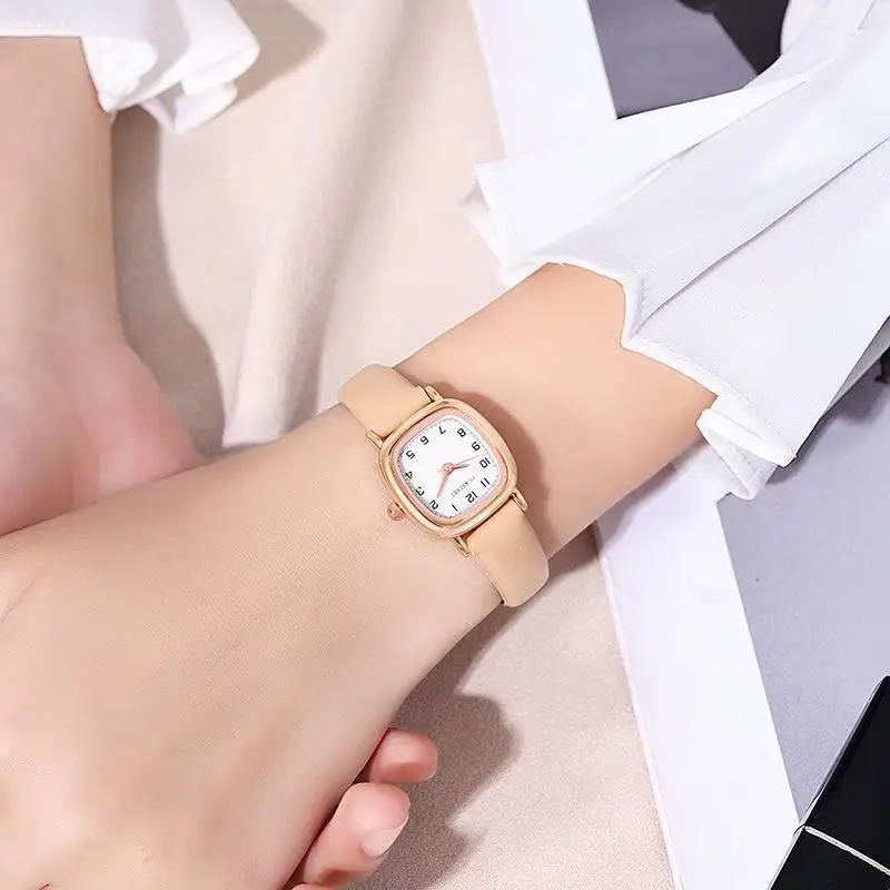 Pink Quartz Watch for Women with Belt Strap - Image 2