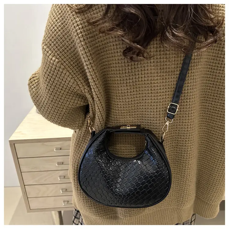 Black Woven Round Shoulder Bag for Women 2024 — feature 24