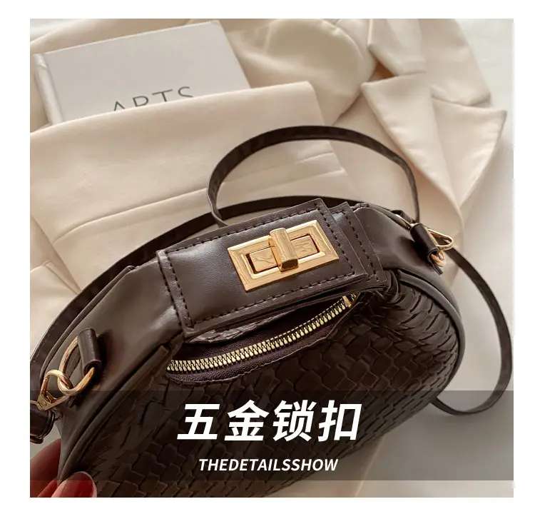 Black Woven Round Shoulder Bag for Women 2024 — feature 5