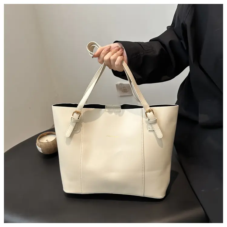 Vintage Style Shoulder Tote Bag Brown Beige 2024 Winter — feature 18