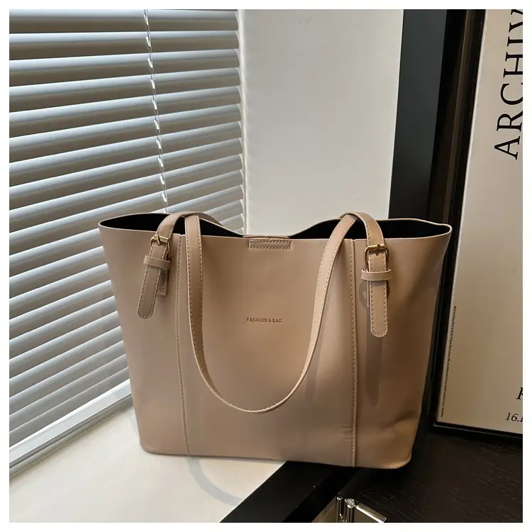Vintage Style Shoulder Tote Bag Brown Beige 2024 Winter — feature 26