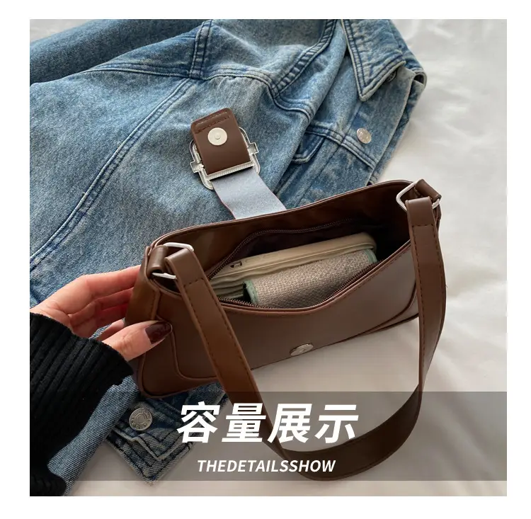 Brown Leather Shoulder Bag with Buckle Closure — feature 7