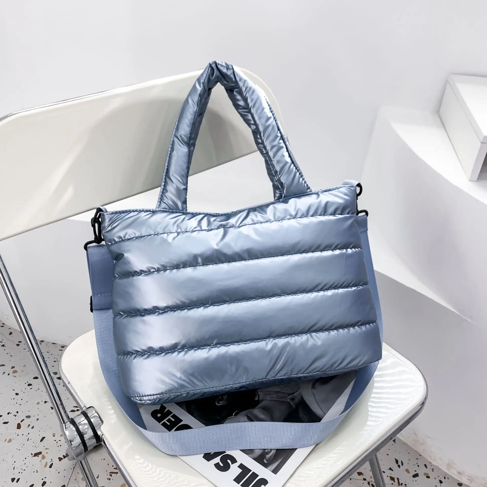 2026 Winter Women's Embroidered Crossbody Bag Blue — feature 11