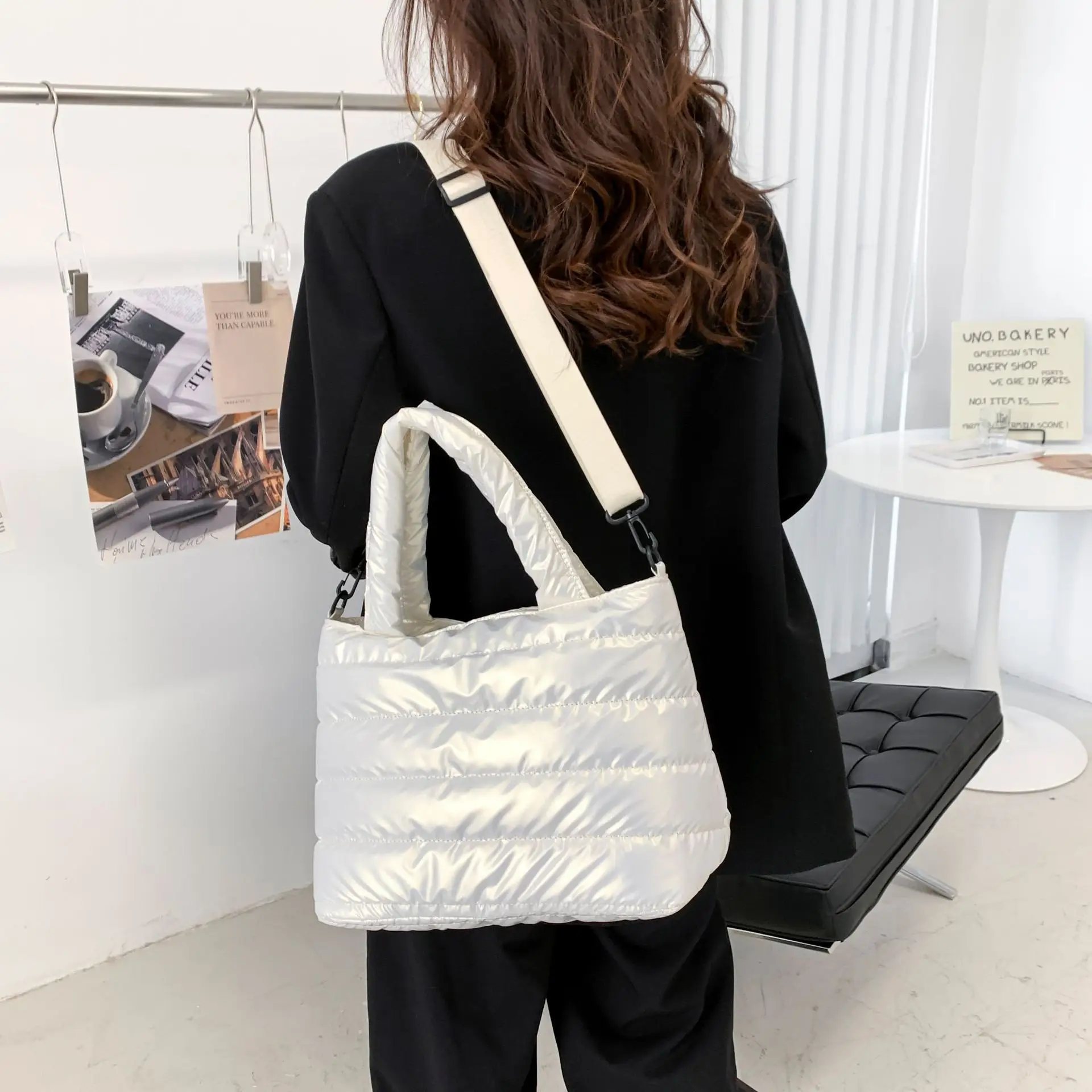 2026 Winter Women's Embroidered Crossbody Bag Blue — feature 18