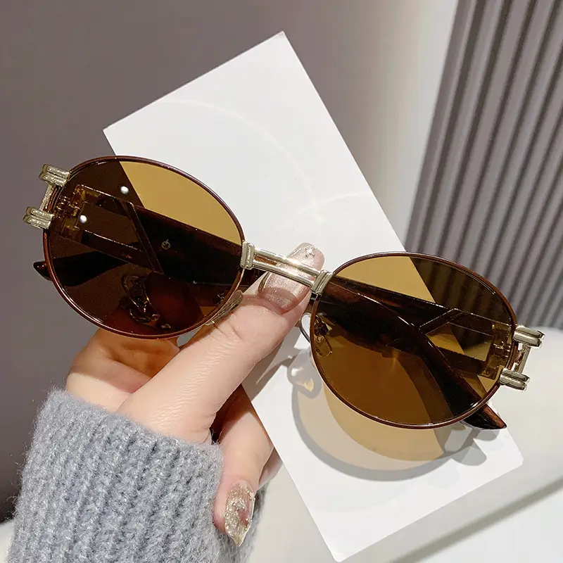 Oval Sunglasses Women Retro Metal White Sunscreen - Image 5