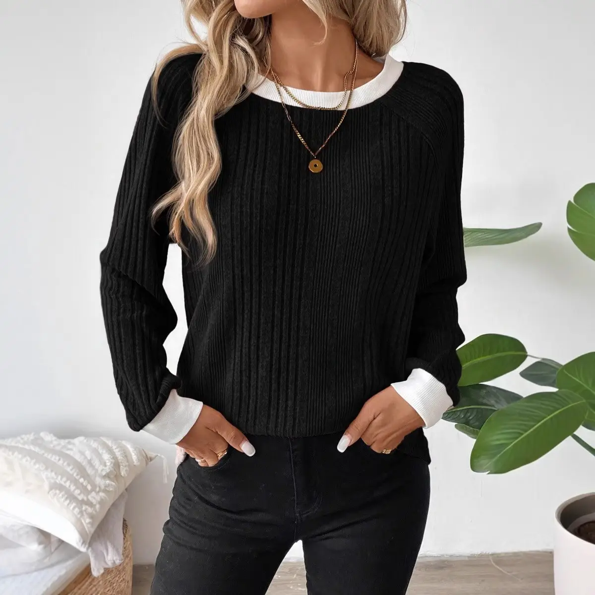 2024 Women's 20 Round Neck Long Sleeve Sweater — feature 15