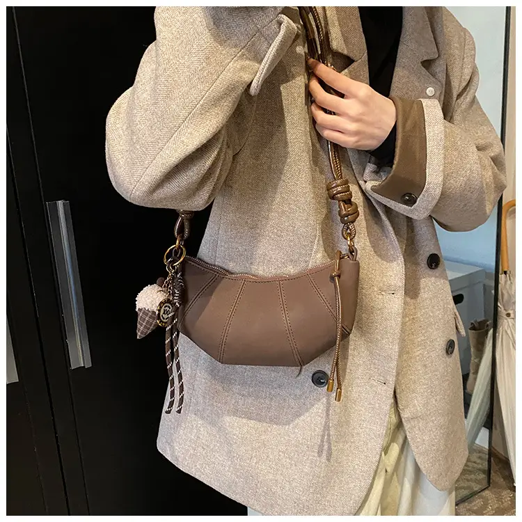 Retro Casual Shoulder Bag Women 2025 New Autumn Trendy All-Match — feature 31