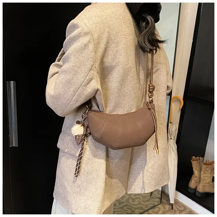 Retro Casual Shoulder Bag Women 2025 New Autumn Trendy All-Match — feature 33