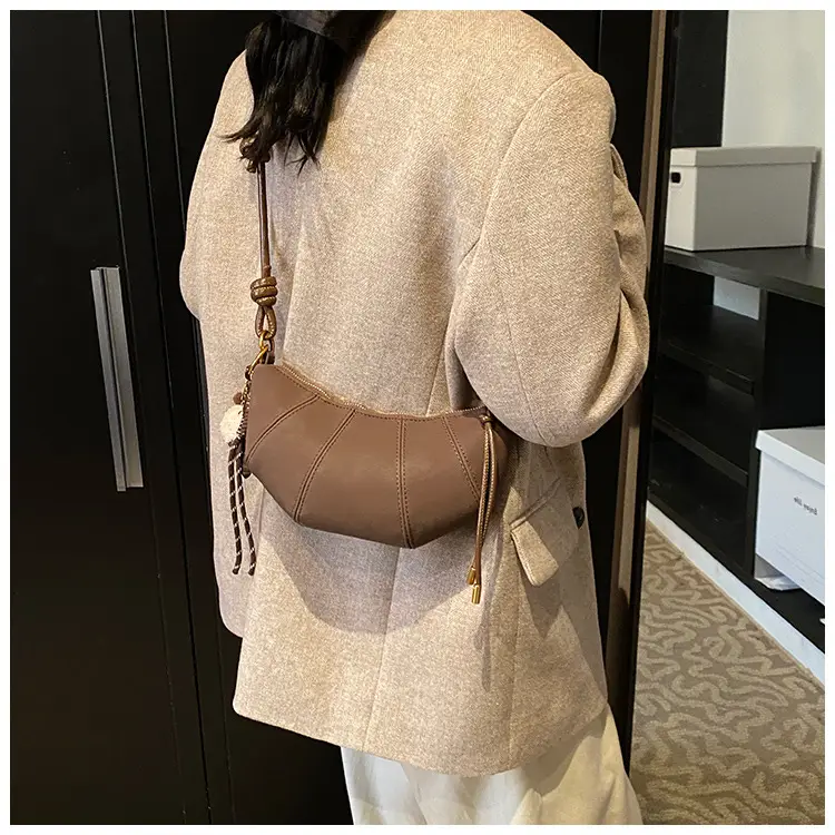 Retro Casual Shoulder Bag Women 2025 New Autumn Trendy All-Match — feature 35