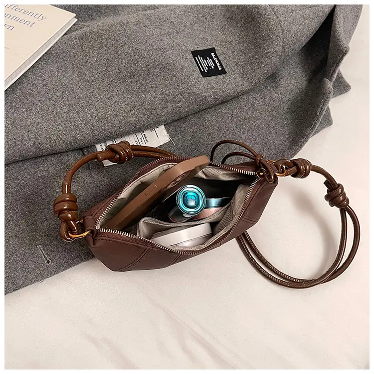 Retro Casual Shoulder Bag Women 2025 New Autumn Trendy All-Match — feature 37