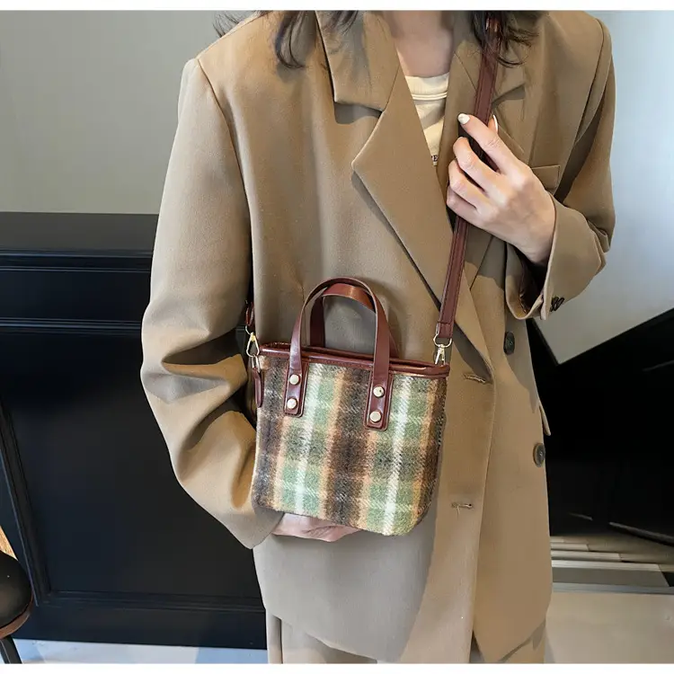 Vintage Plaid Shoulder Bag for Women 2024 — feature 12