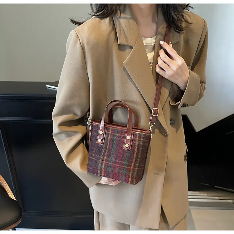 Vintage Plaid Shoulder Bag for Women 2024 — feature 14