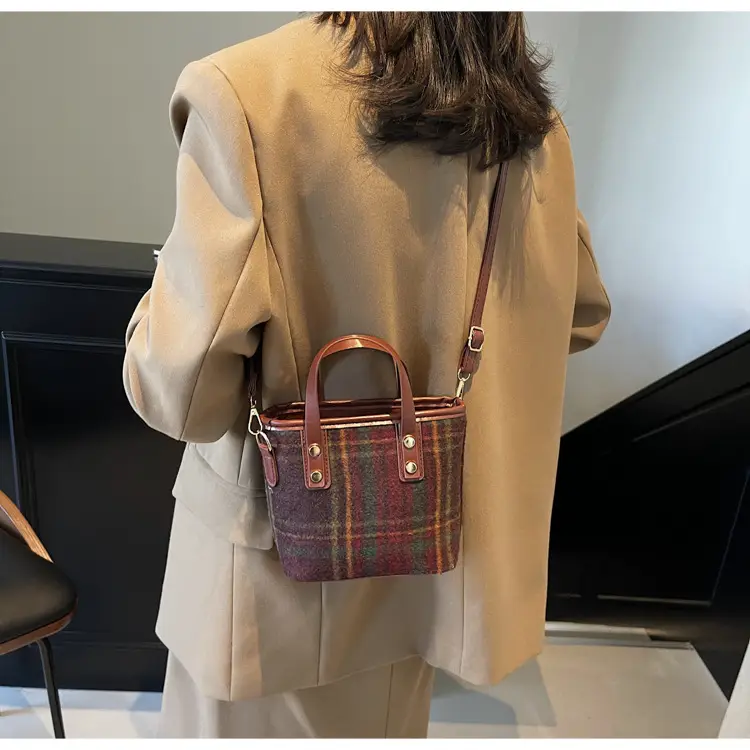 Vintage Plaid Shoulder Bag for Women 2024 — feature 15