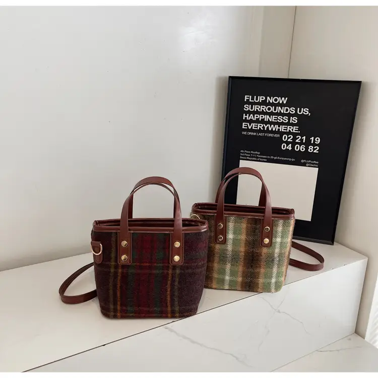 Vintage Plaid Shoulder Bag for Women 2024 — feature 17