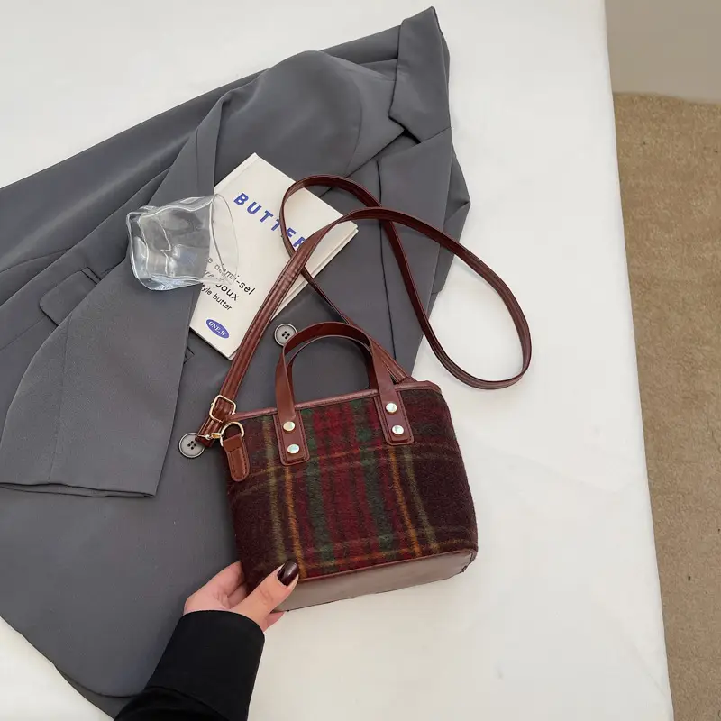 Vintage Plaid Shoulder Bag for Women 2024 - Image 2