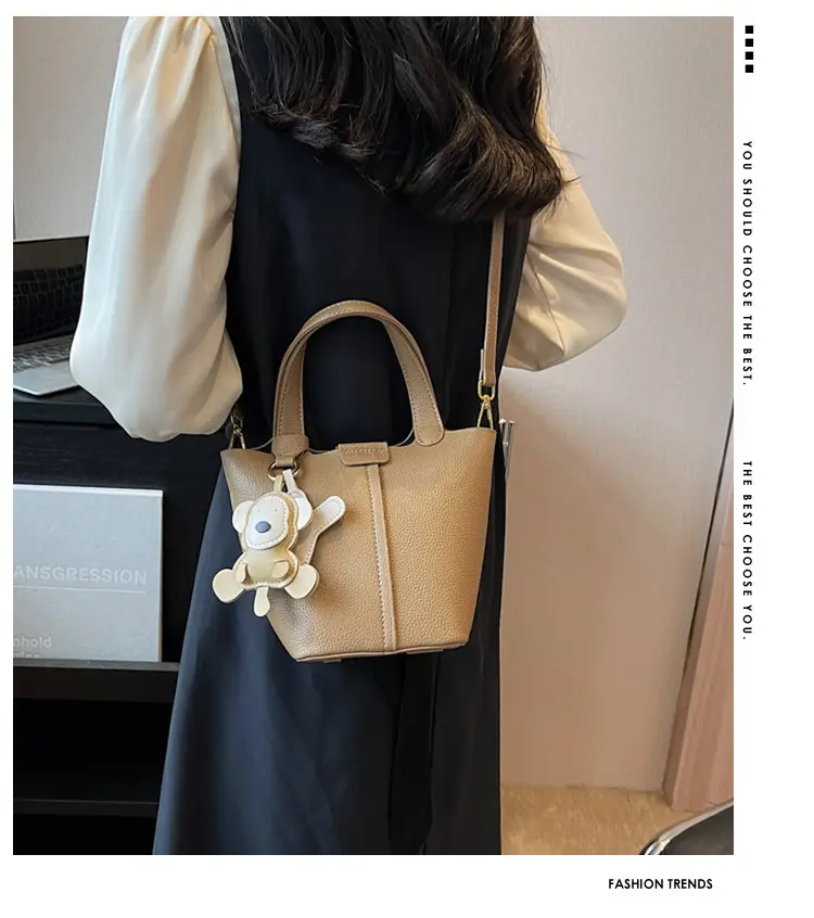 Korean-style Women's Brown Bucket Bag with Teddy Bear Charm — feature 1