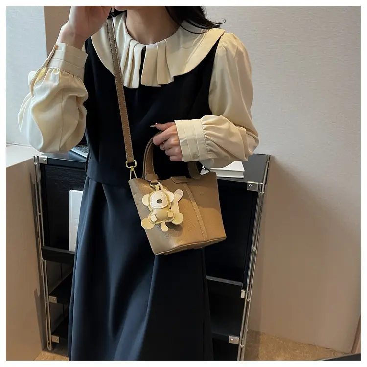 Korean-style Women's Brown Bucket Bag with Teddy Bear Charm — feature 37