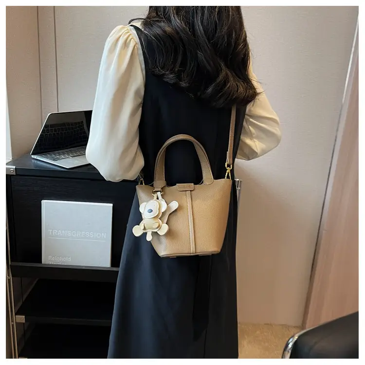 Korean-style Women's Brown Bucket Bag with Teddy Bear Charm — feature 39