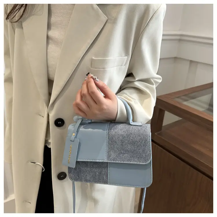 Women's 2024 Winter Commuter Bag Black Grey Grey — feature 11