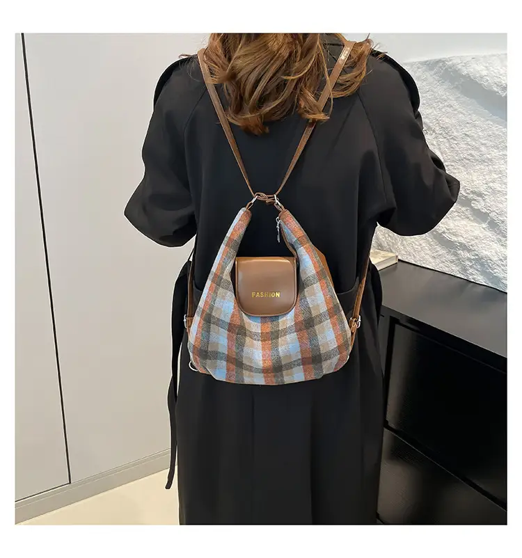 Winter Plaid Textured Shoulder Crossbody Bag Large Capacity — feature 24