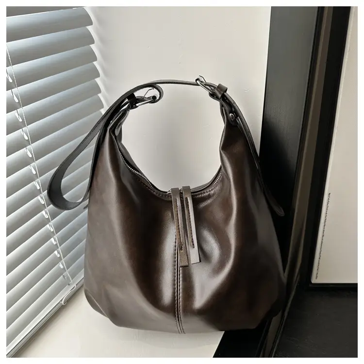 Retro Brown Underarm Bag for Women 2026 — feature 17