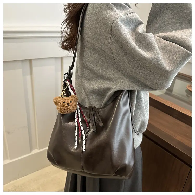 Retro Brown Underarm Bag for Women 2026 — feature 24