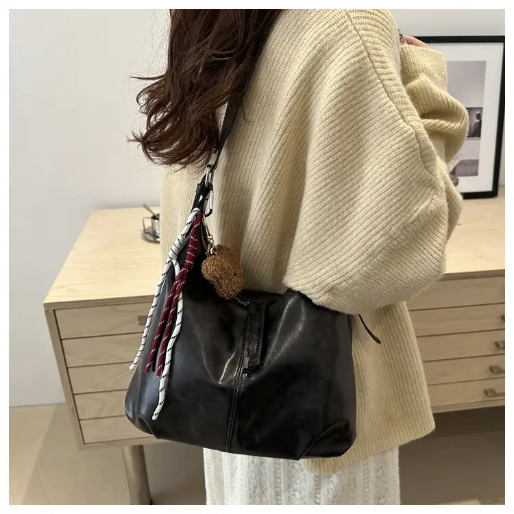 Retro Brown Underarm Bag for Women 2026 — feature 31