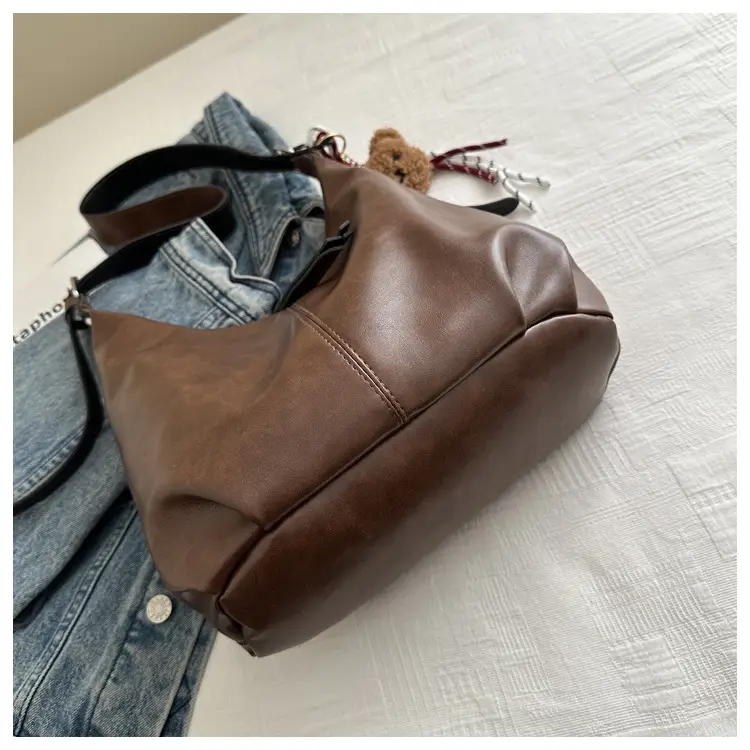 Retro Brown Underarm Bag for Women 2026 — feature 39