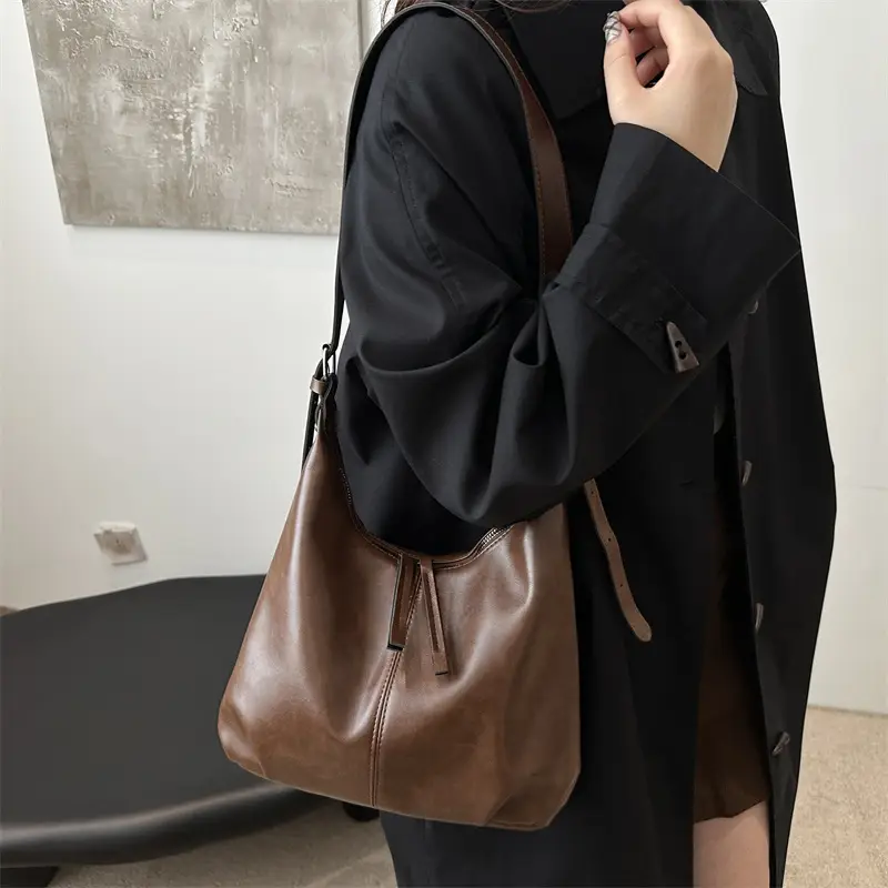 Retro Brown Underarm Bag for Women 2026 - Image 3