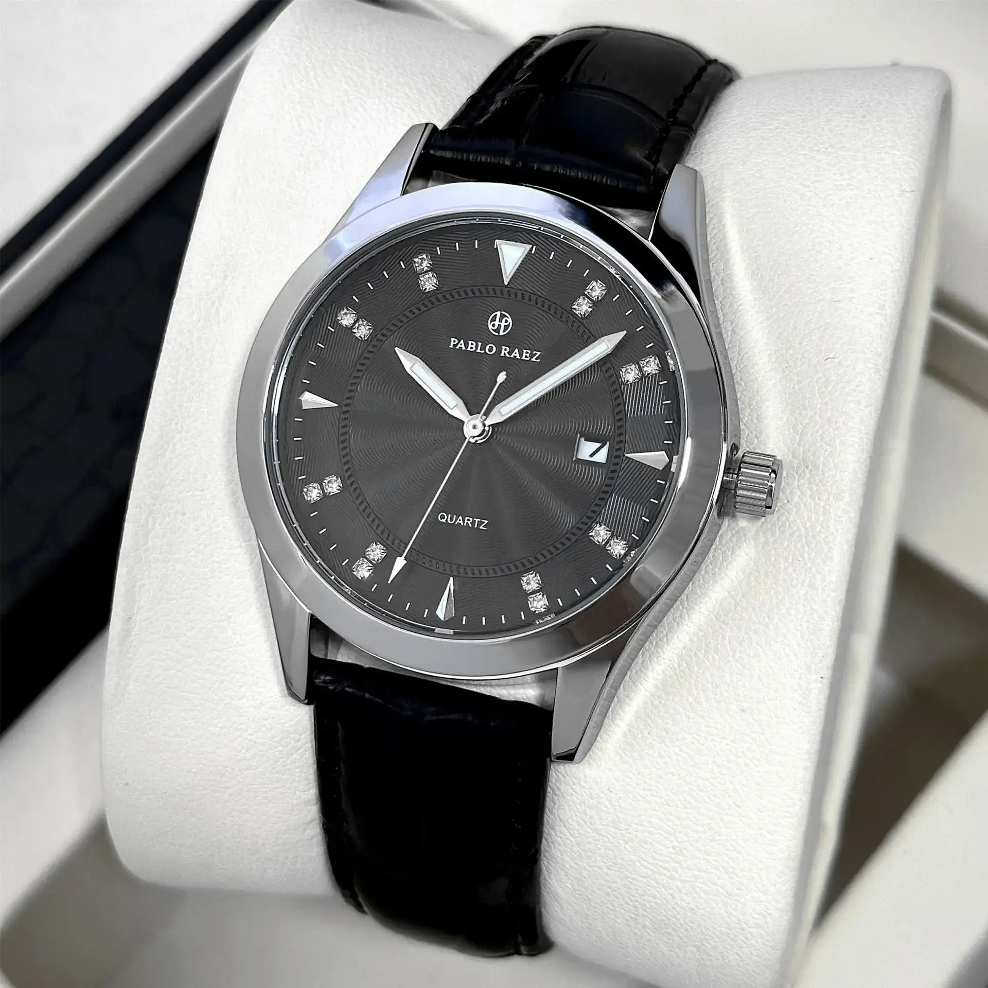 Men's Black Quartz Watch with Leather Strap - Image 4