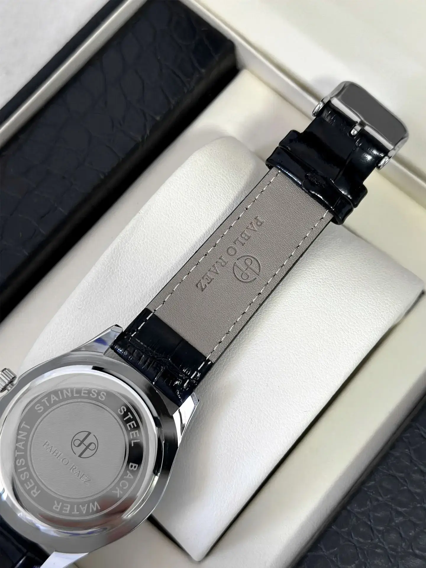 Men's Black Quartz Watch with Leather Strap — feature 10