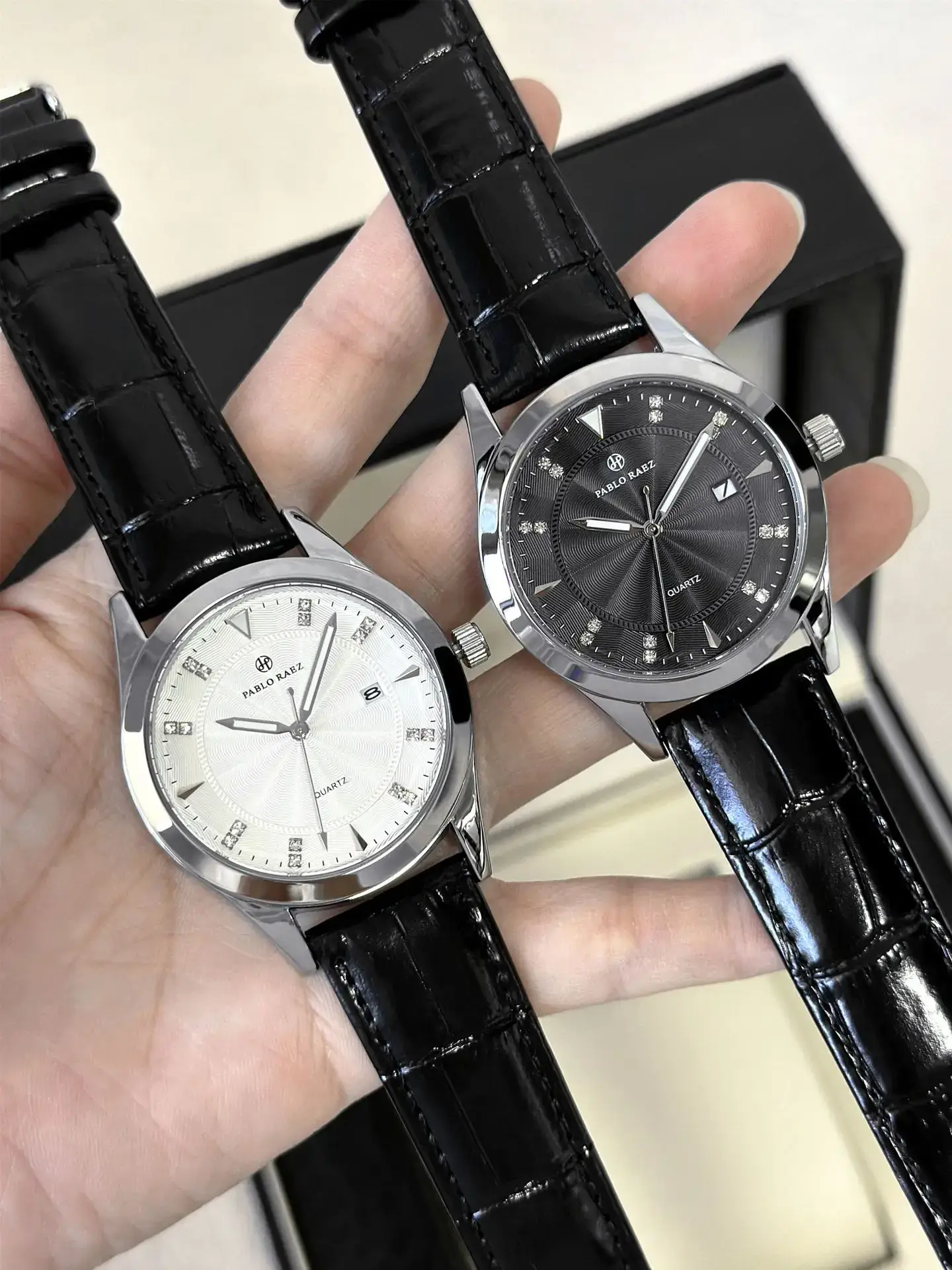 Men's Black Quartz Watch with Leather Strap — feature 18