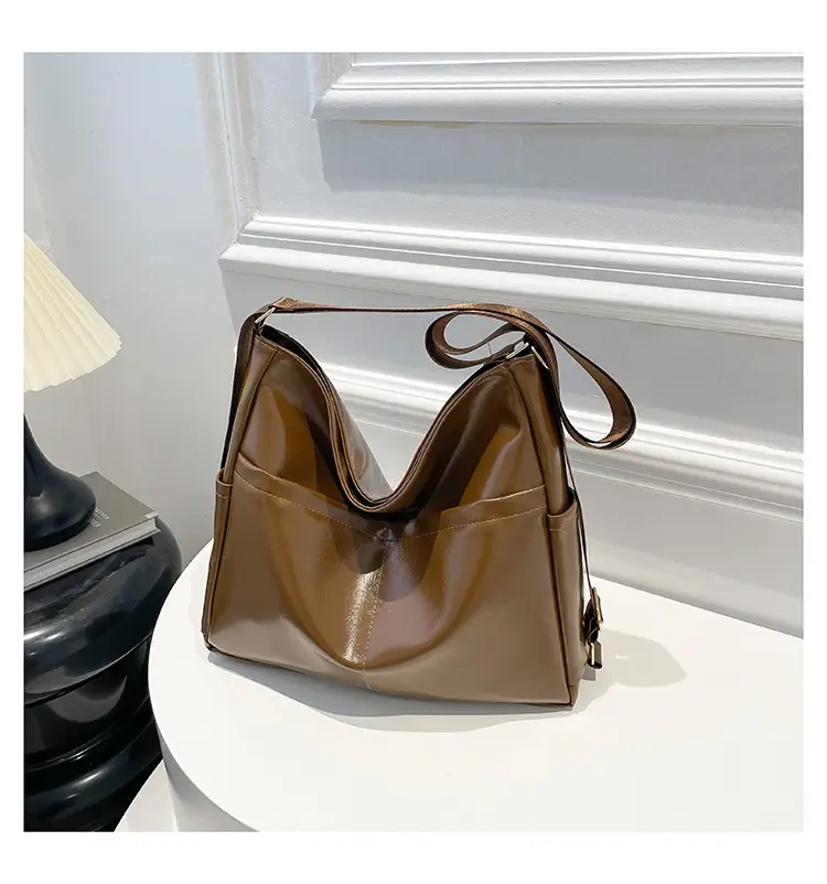 Women Red Glossy Shoulder Bag 2024 Winter School Use — feature 25