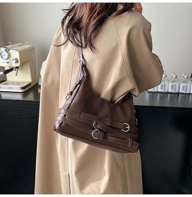 Women's Brown Leather Shoulder Crossbody Bag Large Capacity 2024 — feature 19