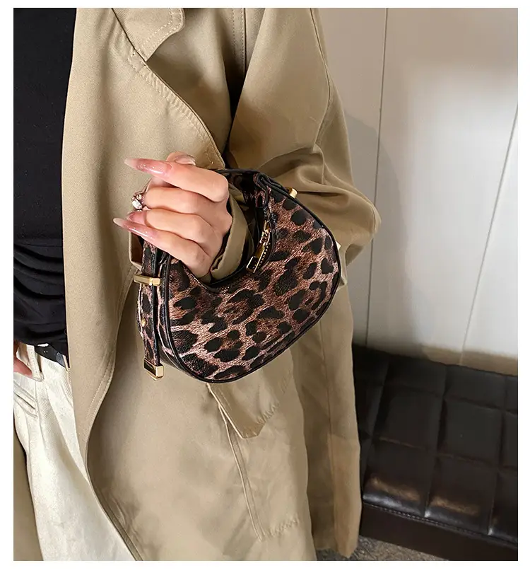 Leopard Print Shoulder Crossbody Bag for Women — feature 1