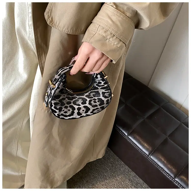 Leopard Print Shoulder Crossbody Bag for Women — feature 15