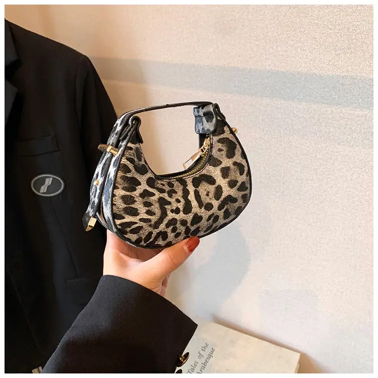 Leopard Print Shoulder Crossbody Bag for Women — feature 31