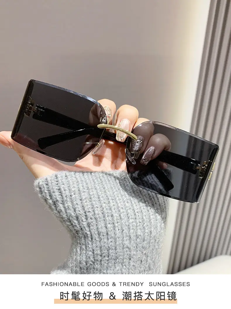 New Mui Home Y2K Sunglasses Purple Frame — feature 11