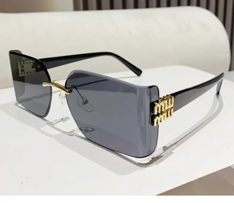 New Mui Home Y2K Sunglasses Purple Frame — feature 18