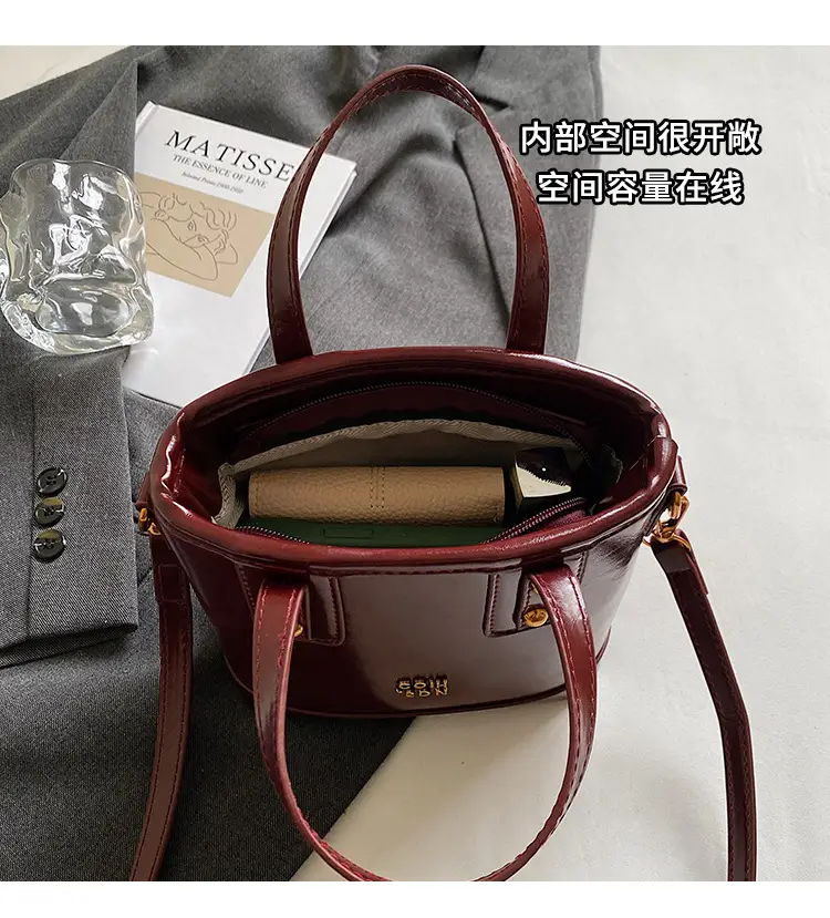 Korean Style Brown Leather Shoulder Crossbody Bag Women 2024 — feature 8