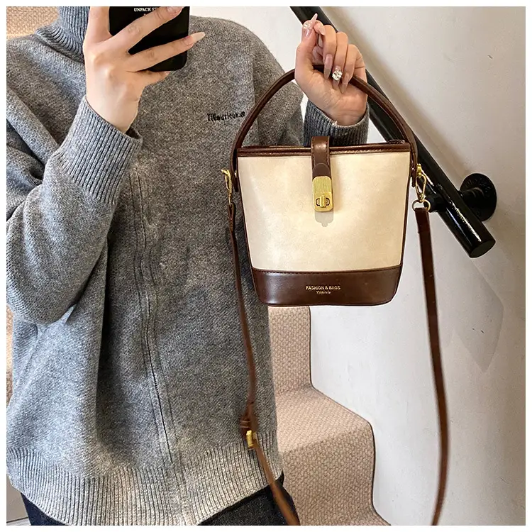 Black Leather Bucket Bag for Women 2024 Winter Shoulder Messenger — feature 11