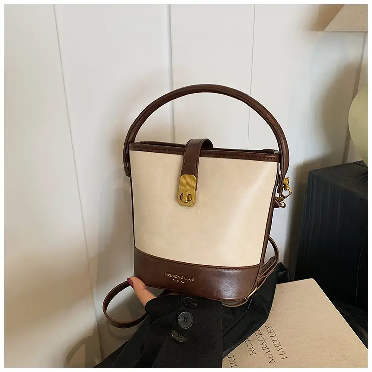 Black Leather Bucket Bag for Women 2024 Winter Shoulder Messenger — feature 30