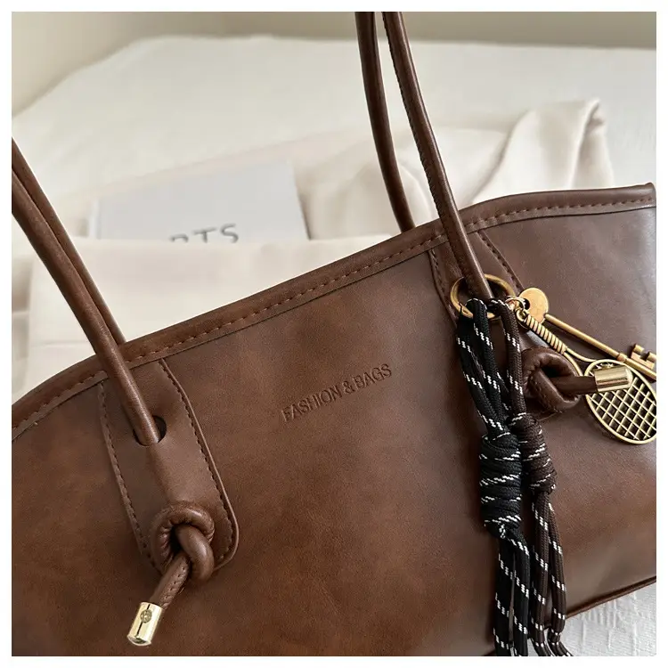 Women's Cross-Border Textured Shoulder Bag Large Capacity — feature 10