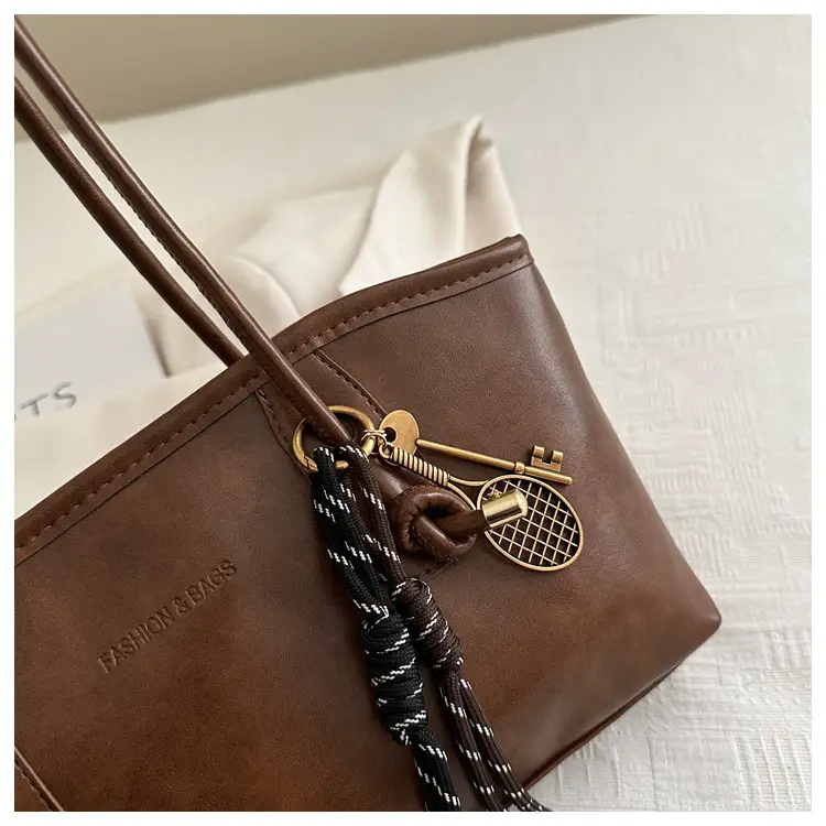 Women's Cross-Border Textured Shoulder Bag Large Capacity — feature 9