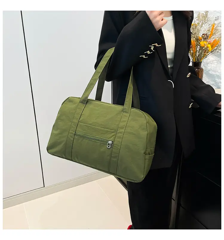 2026 Green Nylon Travel Shoulder Bag Large Capacity — feature 19