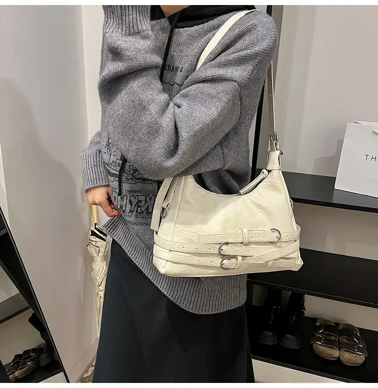 Black Leather Motorcycle Shoulder Bag for Women 2024 — feature 16