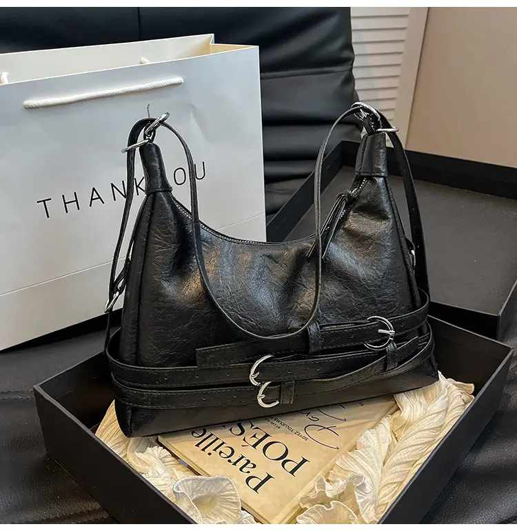 Black Leather Motorcycle Shoulder Bag for Women 2024 — feature 18