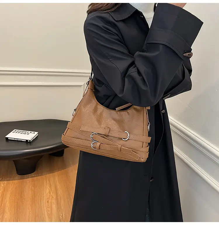 Black Leather Motorcycle Shoulder Bag for Women 2024 — feature 8